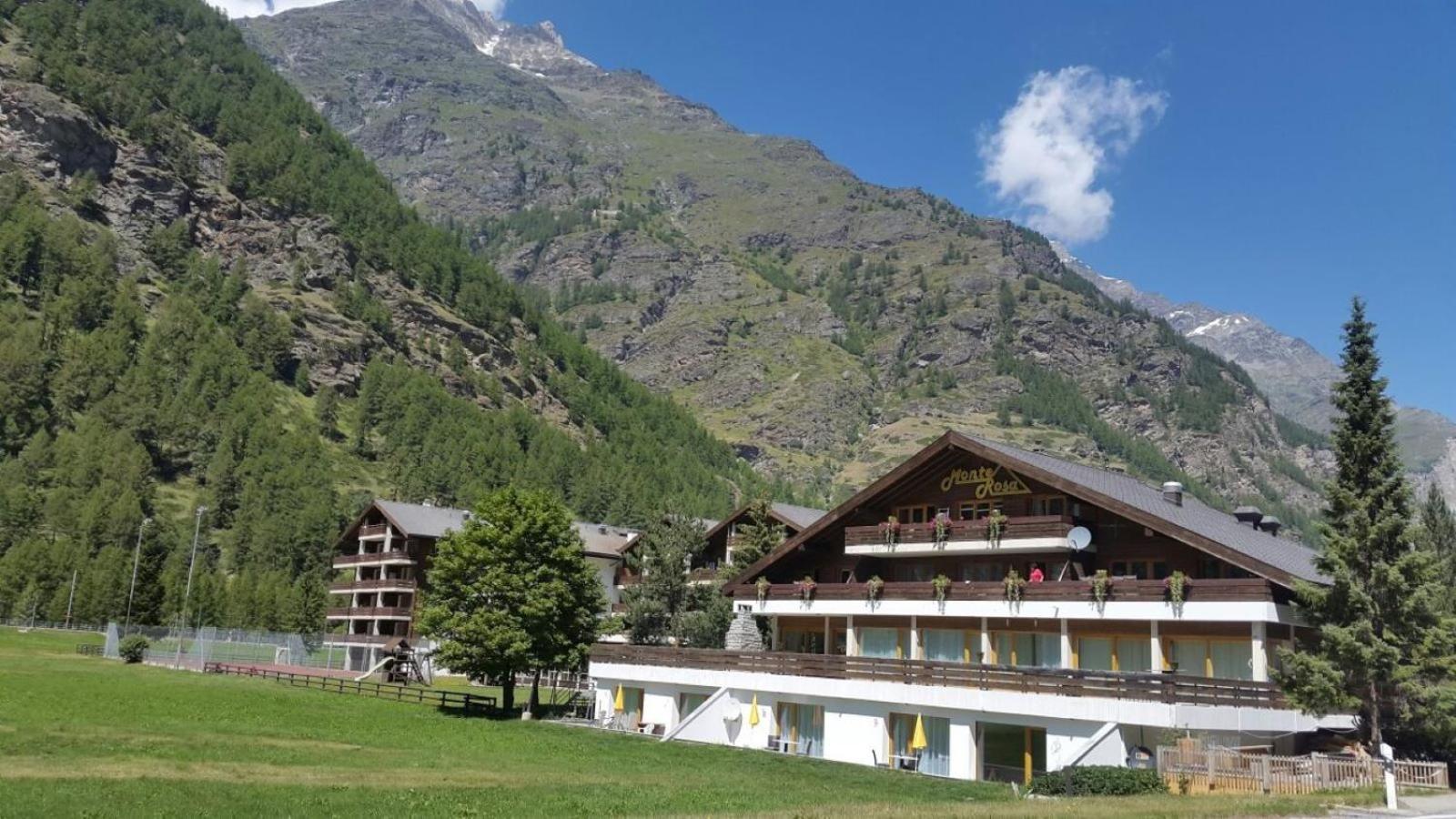 Monte Rosa Taesch, Apartments Mit Wellness Bereich Dış mekan fotoğraf