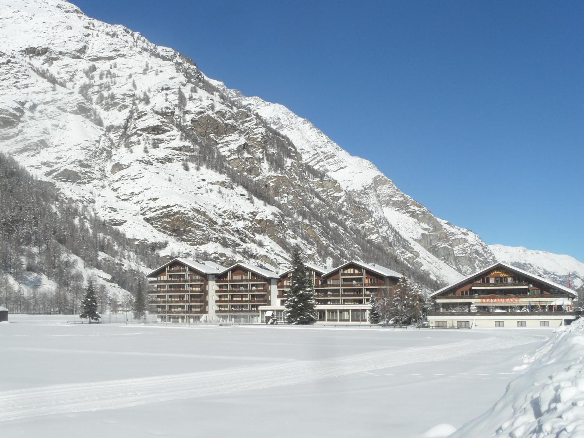 Monte Rosa Taesch, Apartments Mit Wellness Bereich Dış mekan fotoğraf