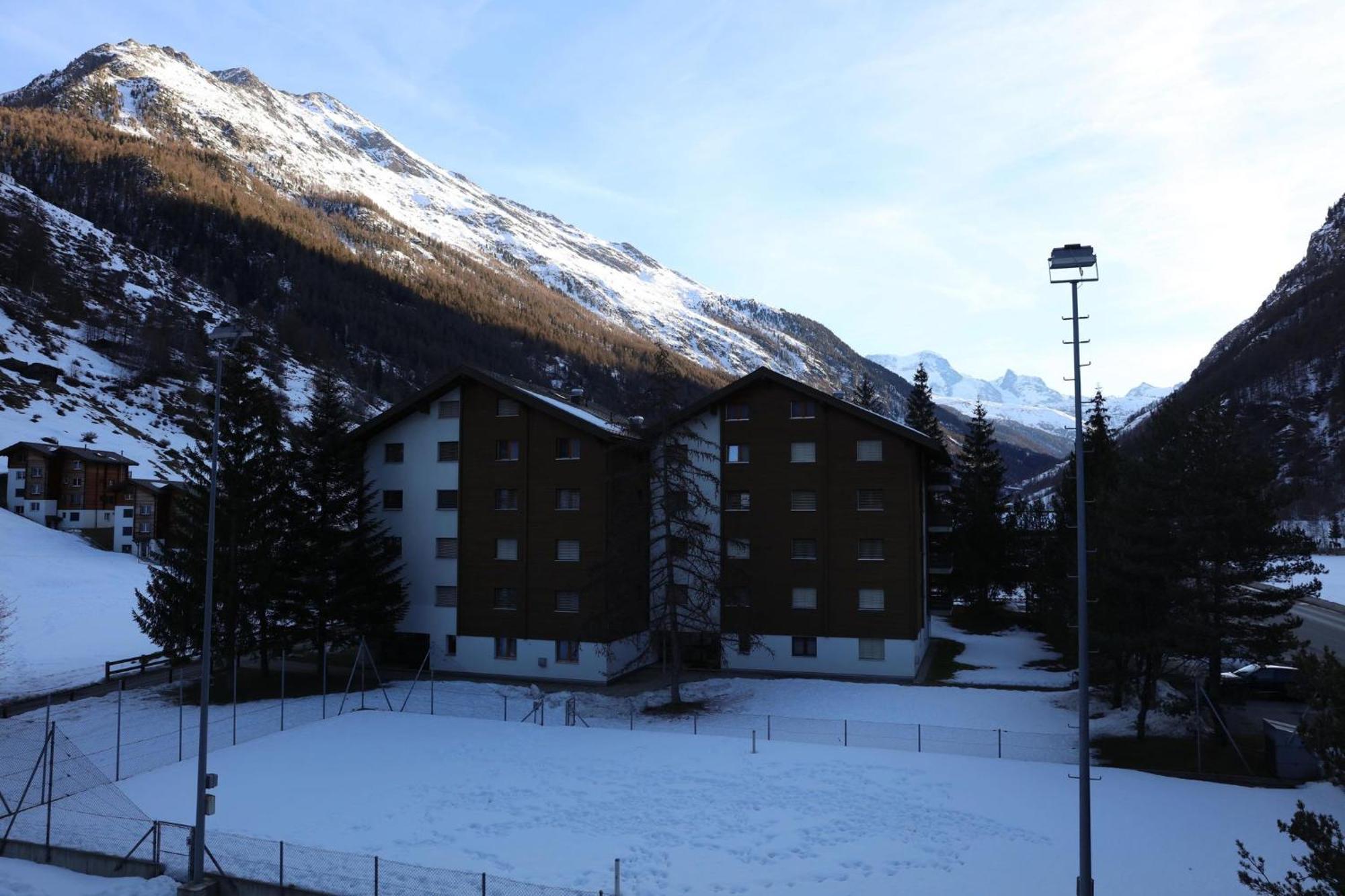 Monte Rosa Taesch, Apartments Mit Wellness Bereich Oda fotoğraf
